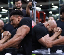 Big Ramy besiegte Larry Wheels in einem Armdrücken-Match!