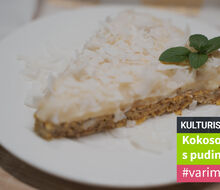 Leckerer Kokosnusskuchen mit Vanillesoße - #varimefit