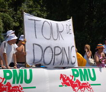 130 cyclists escaped doping control at the races! How did the organizers and other competitors react?