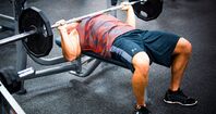Improve your bench press in 4 weeks