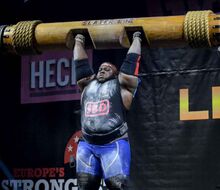 Iron Biby - Loglift has a new world record! How much did he lift over his head?