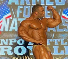 Bodybuilder Cedric McMillan is back on the scene again!