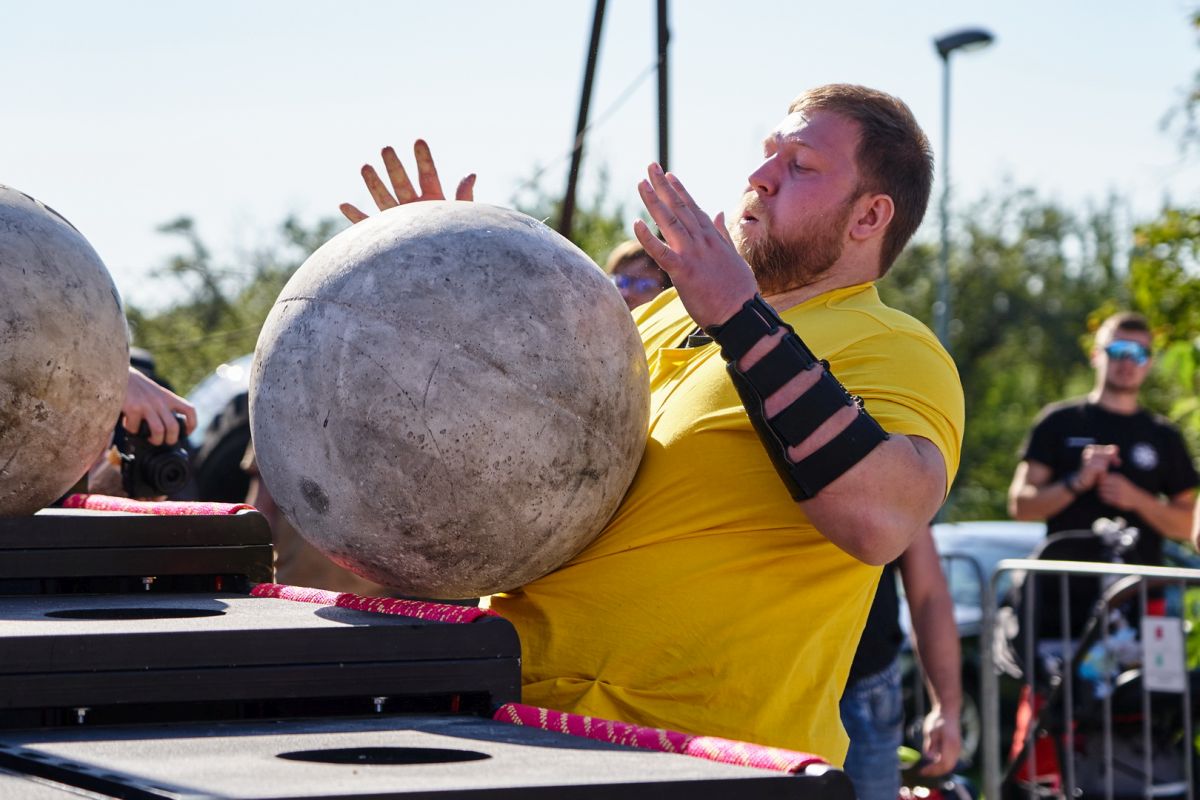 Studnický Strongman a Mistrovství ČR a SR Strongwoman 2024 | Výsledky a ...
