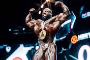 Keone Pearson to znovu dokázal! Olympia 2026 Men’s 212 