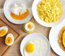 Pravidelná konzumace vajec prospívá našemu srdci, mozku, svalům, pokožce ale i zdravé váze