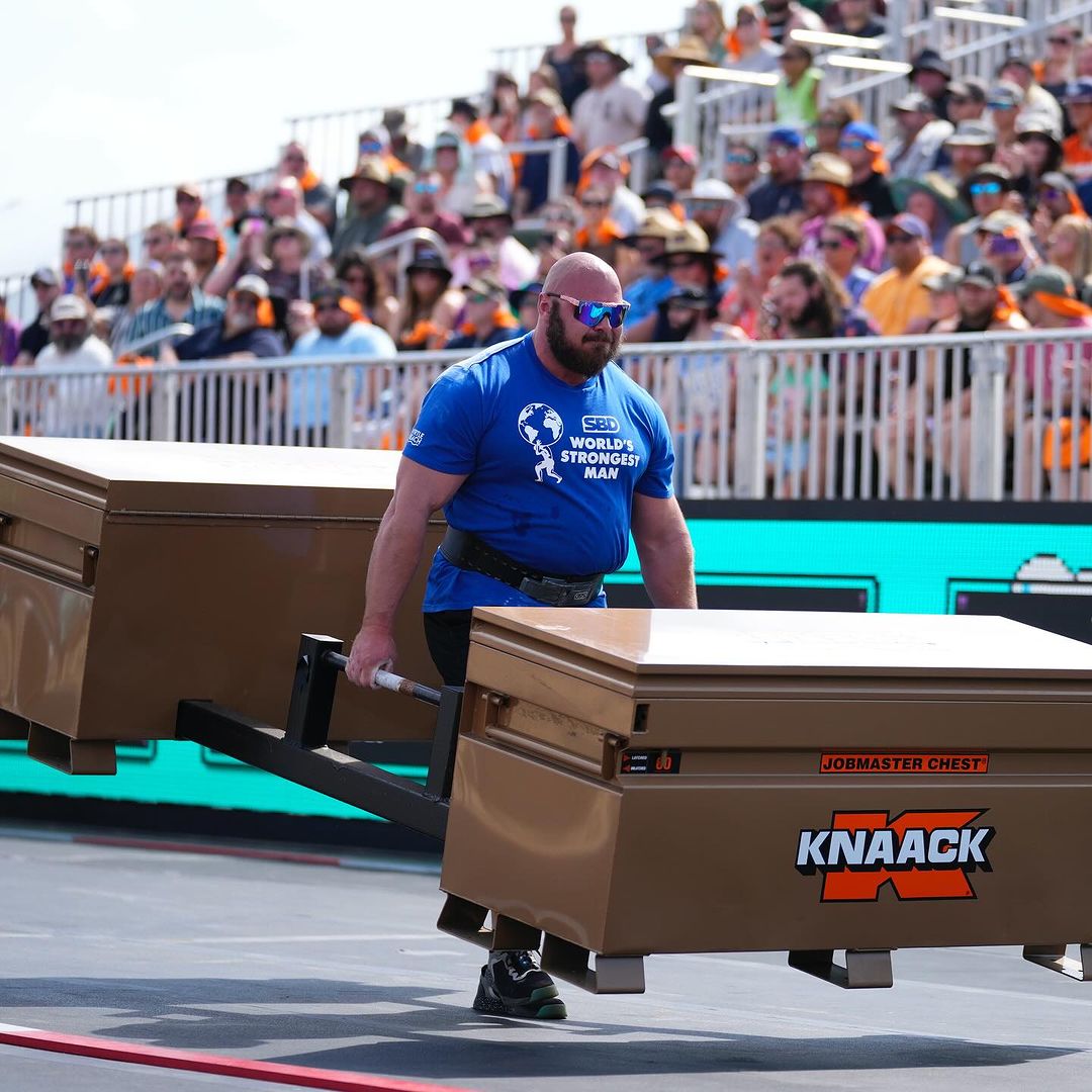 Giant's medley World´s Strongest Man 2024