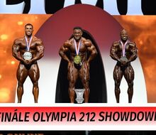 Olympia 212 Showdown 2019 - Derek Lunsford ostrouhal, titul bere Kamal Elgargni!