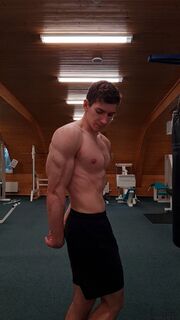 Petr Hanzlíček