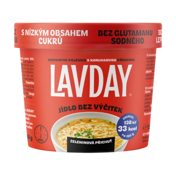 Zupa z makaronem koniakowym