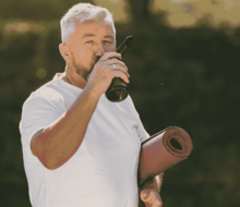 Zastav čas v posilňovni aj v živote – Prečo sú proteínové doplnky tajnou zbraňou proti starnutiu svalov?