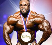Brandon Curry, víťaz súťaže Mr. Olympia 2019, 14 týždňov od obhajoby titulu!