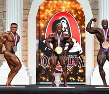 Olympia 212 Showdown 2020 - novým kráľom divízie 212 libier je "vreckový kulturista"!