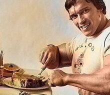 Premení sa nadbytok bielkovín na tuk? Arnold vyvracia fitness mýtus