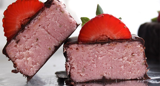 Jahodové proteinové tyčinky Jahodové proteinové tyčinky