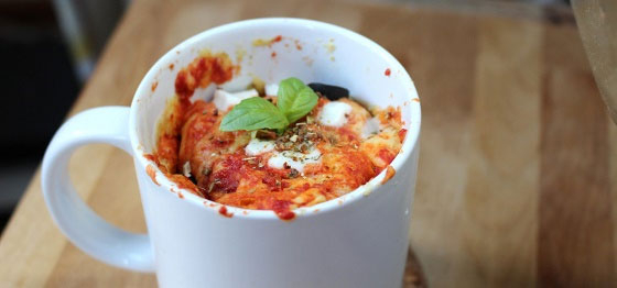 Pizza mug cake